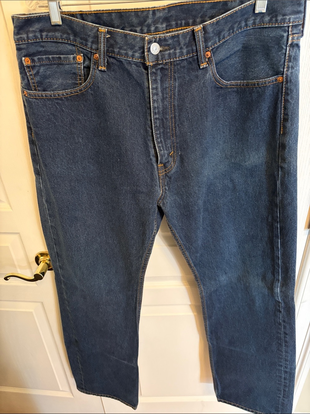 Levi's Men's Straight Jeans in Indigo Blue with Contrast Stitching
